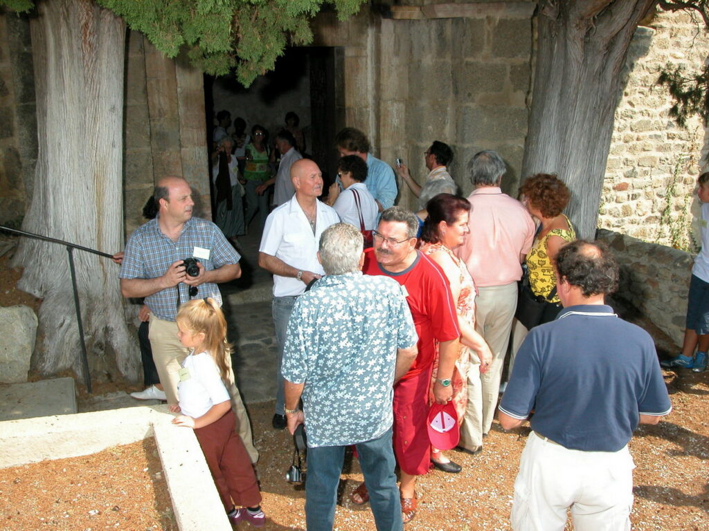 Eglise sortie cérémonie civile3